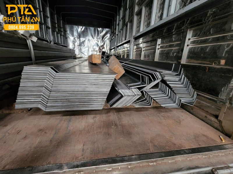 Thép tấm, la cắt laser quy cách, chấn, gia công hàn theo yêu cầu - Image 4